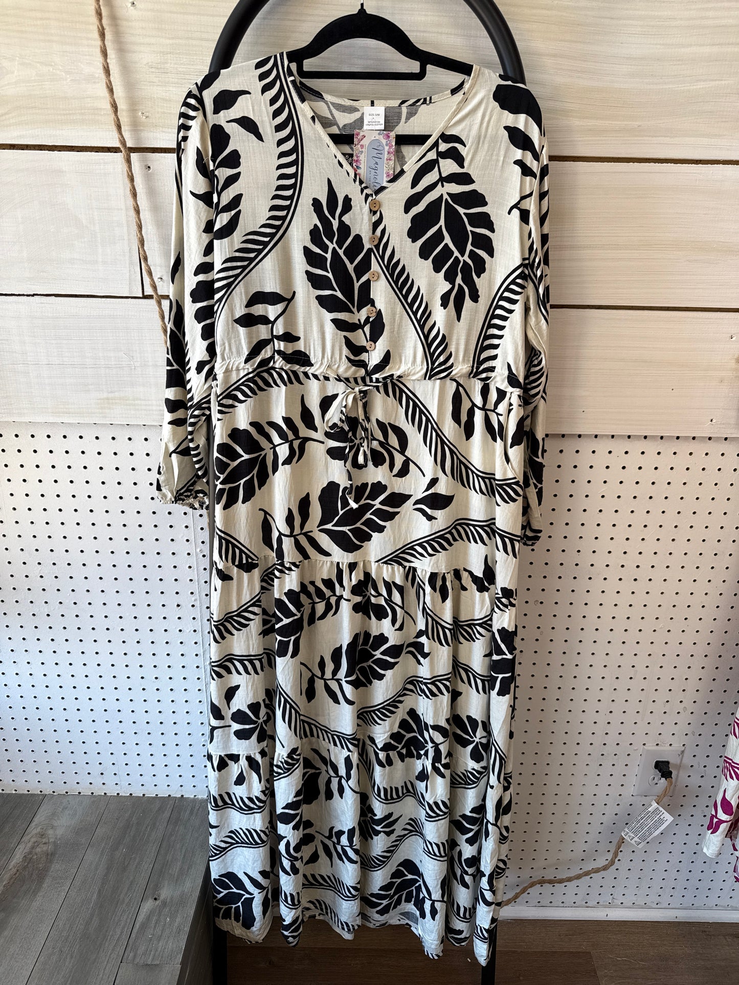 LEAF PRINTED MAXI DRESS