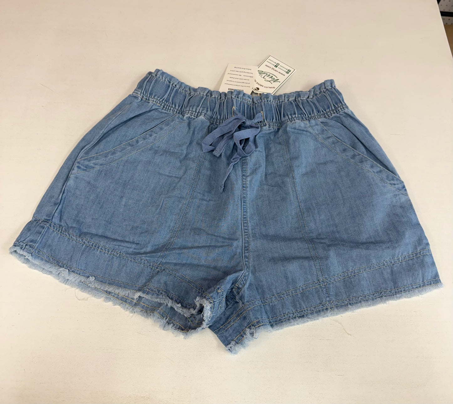 FLAUNT IT GIRL SHORTS
