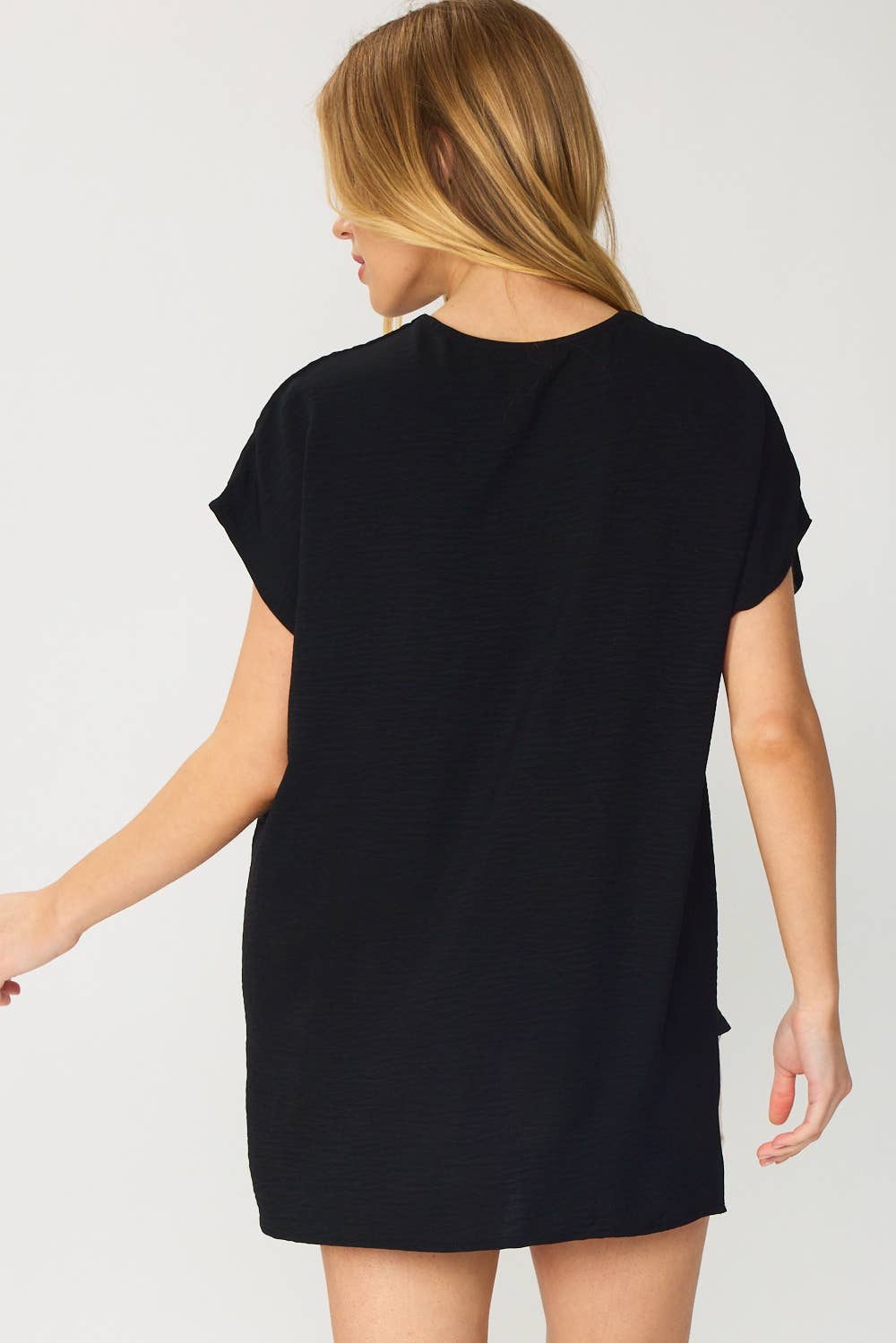 ST3611-PLUS - SOLID V NECK RELAXED FIT SHORT SLEEVE TOP