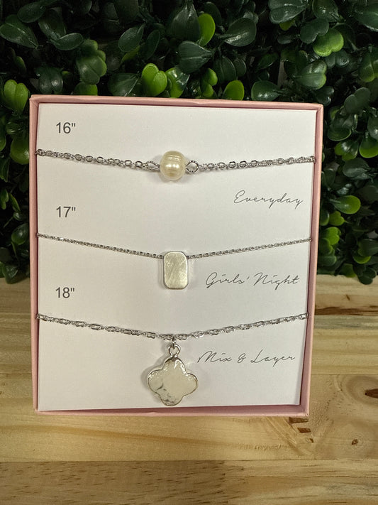 BOXED EVERYDAY NECKLACE SET