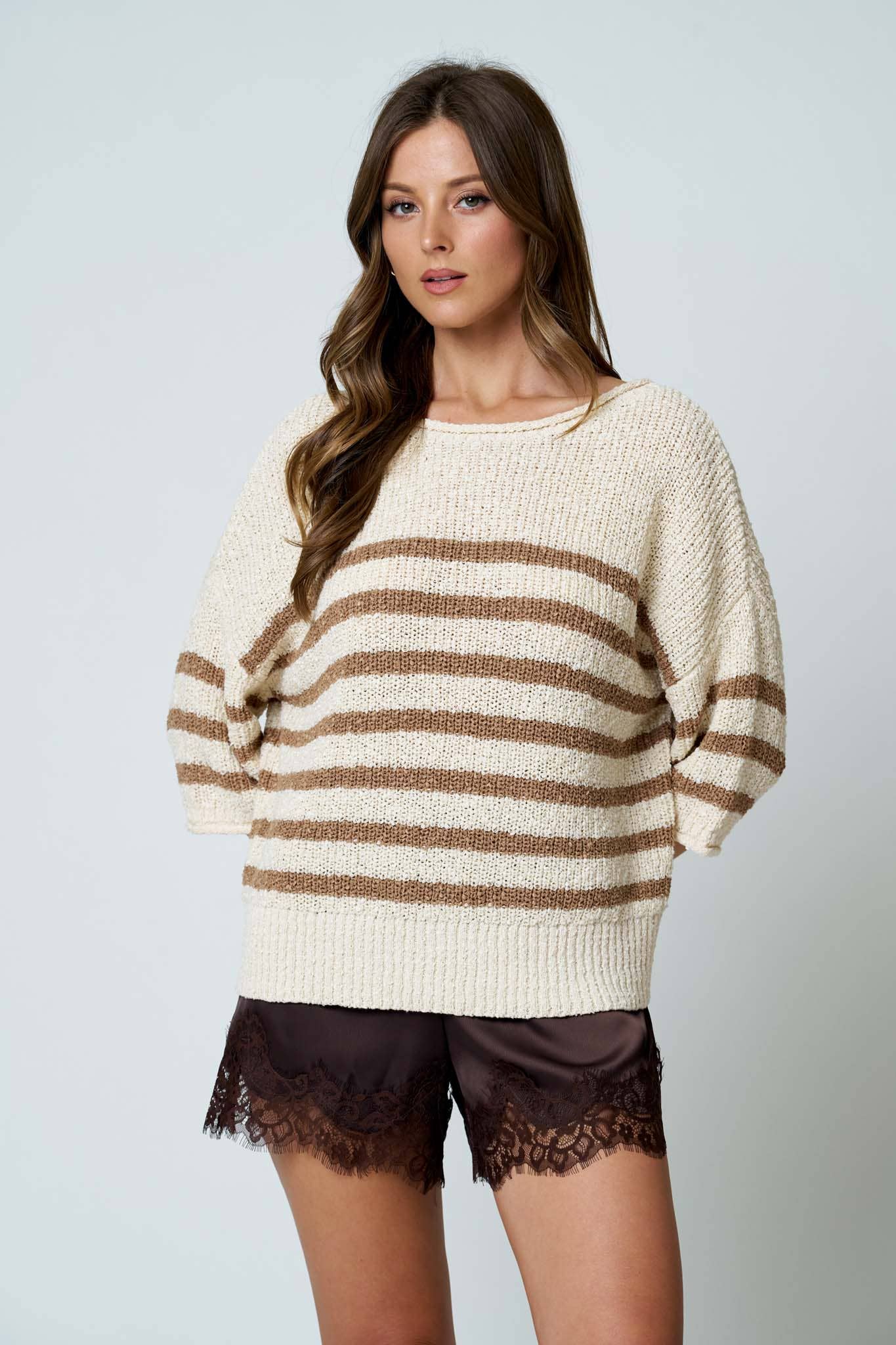 STRIPE TEXTURED KNIT HALF SLEEVE KNIT SWEATER