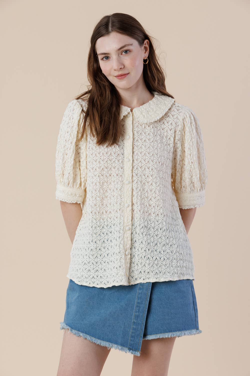 Peter Pan Collar Puff Sleeves Button-up Lace Blouse