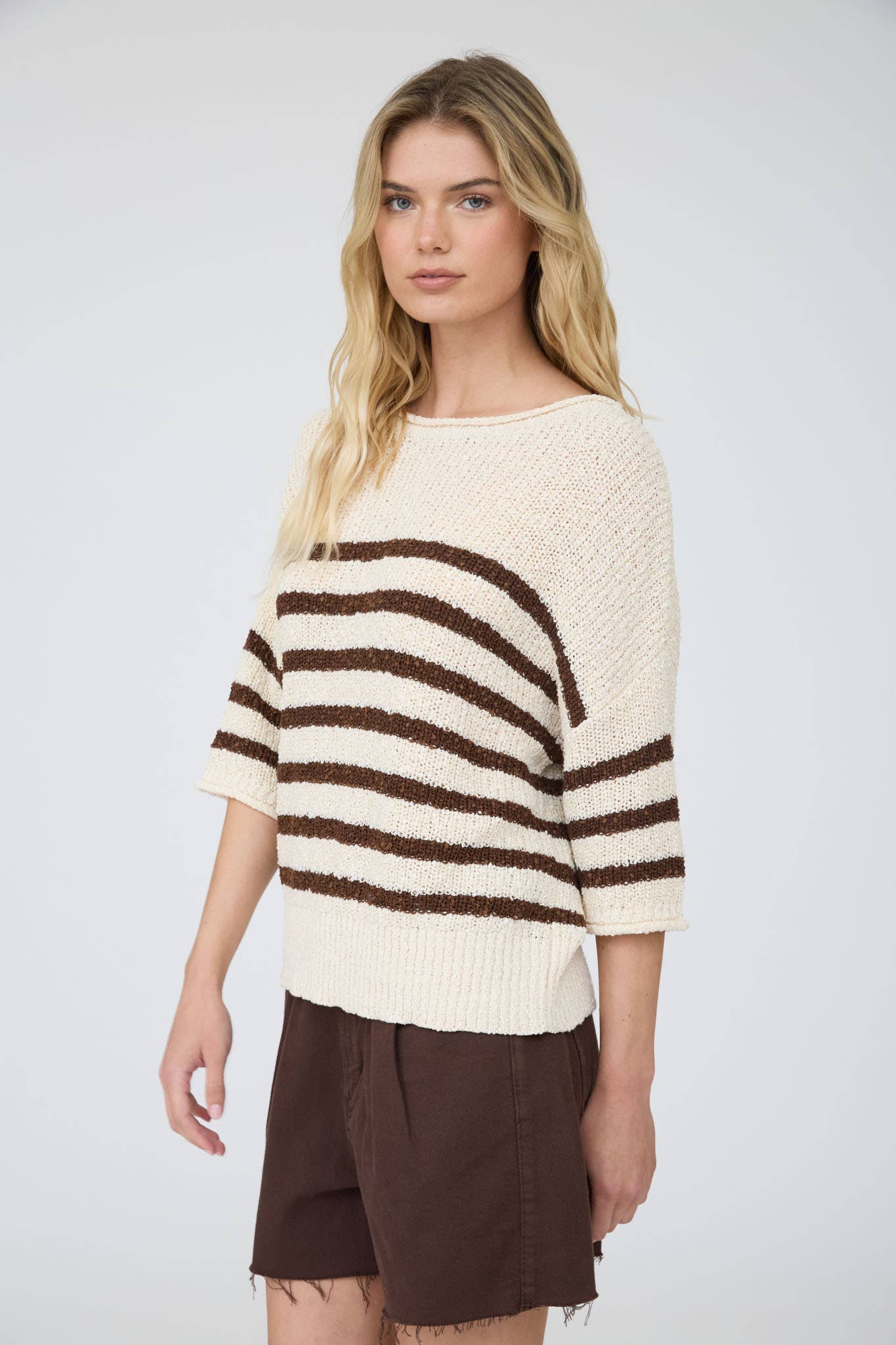 STRIPE TEXTURED KNIT HALF SLEEVE KNIT SWEATER