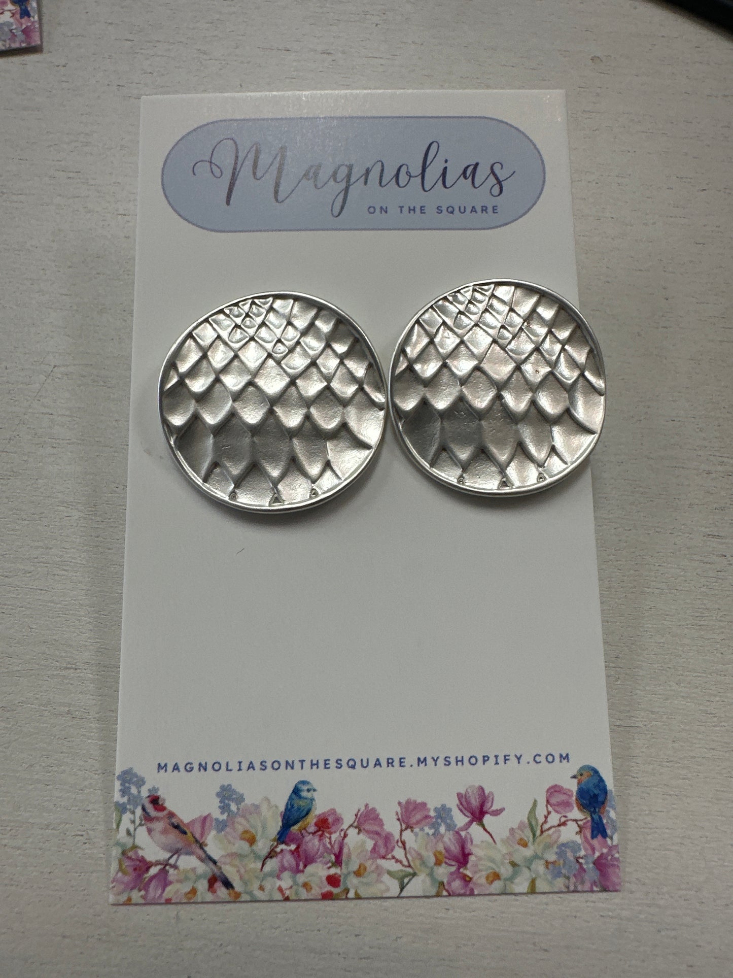 HAMMERED DISK EARRINGS