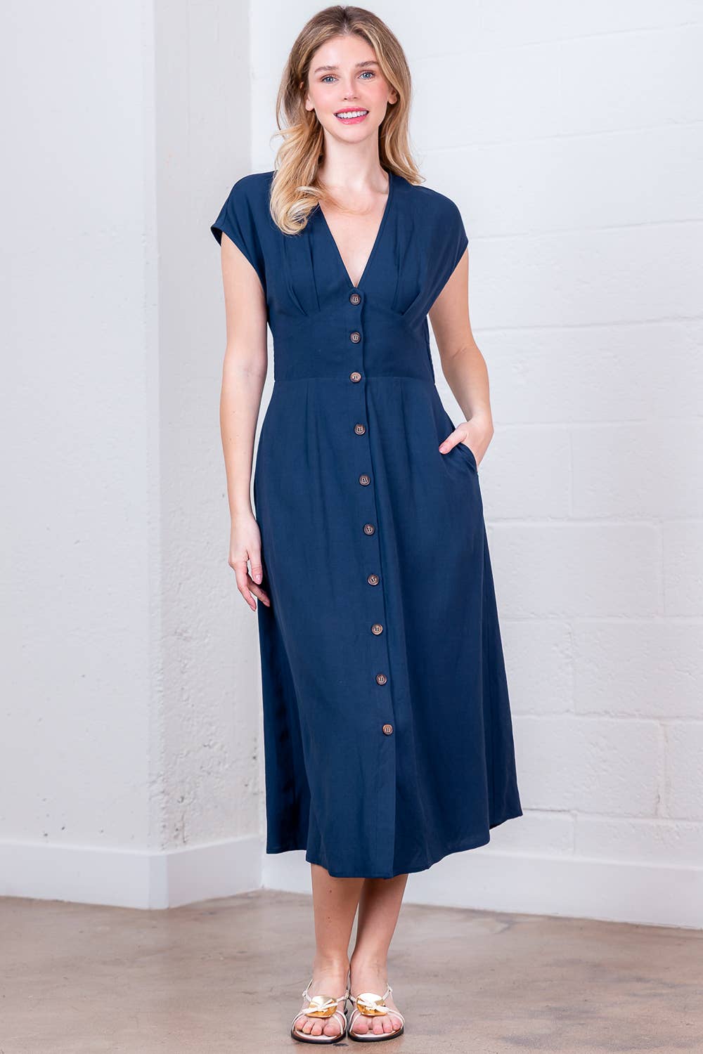 PD20378T-LINEN PLUNGE BUTTON DOWN  A-LINE MIDI DRESS