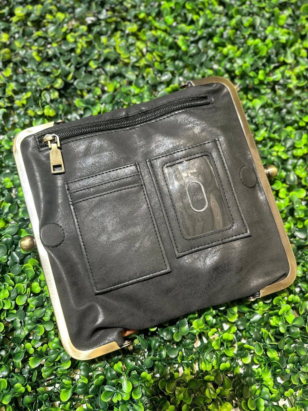 BP208SU Faux Suede Two Tone Kiss Lock Clutch