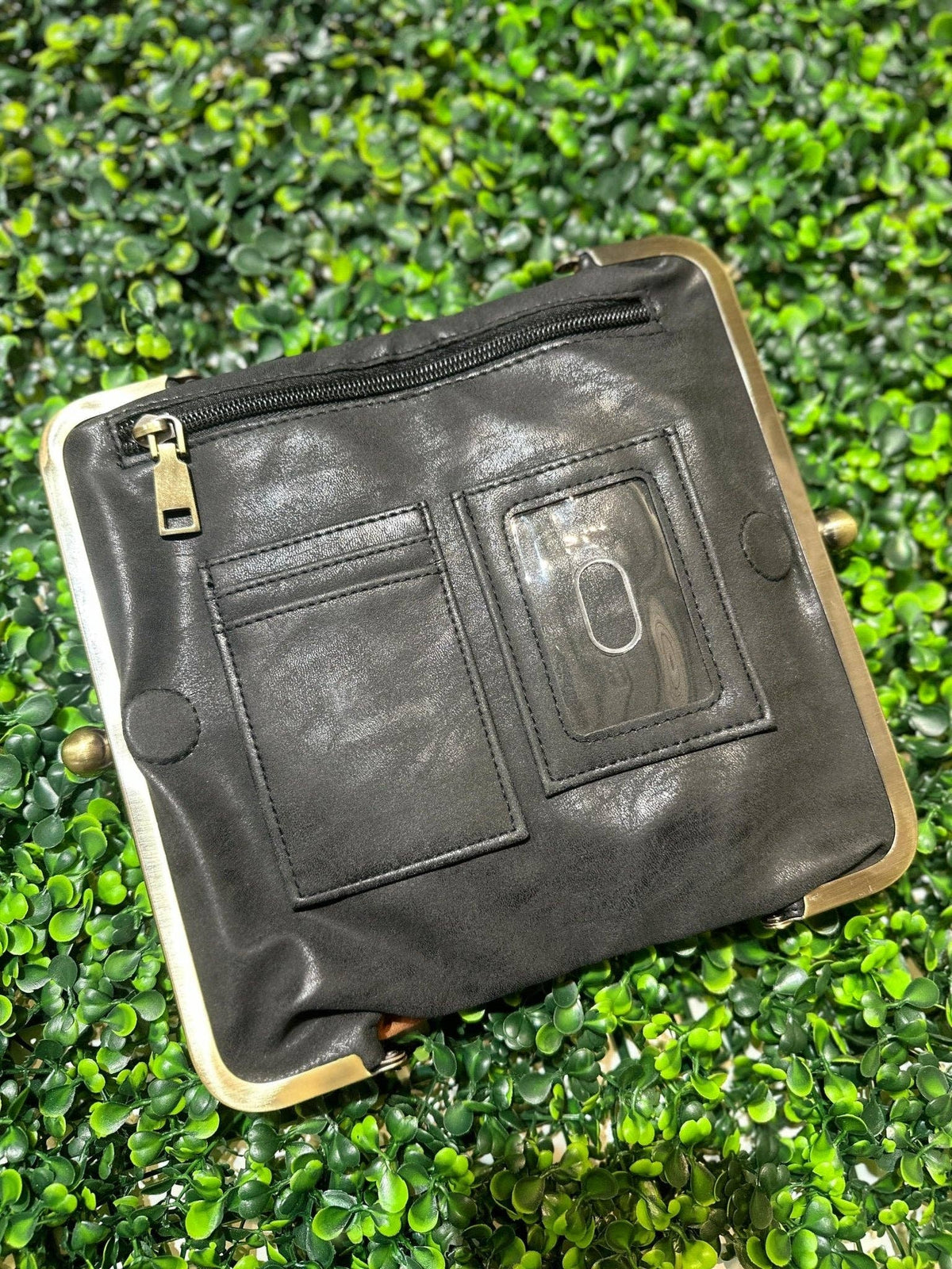 BP208SU Faux Suede Two Tone Kiss Lock Clutch