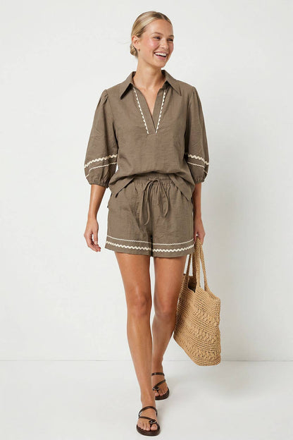 Contrast Trim Linen Shorts