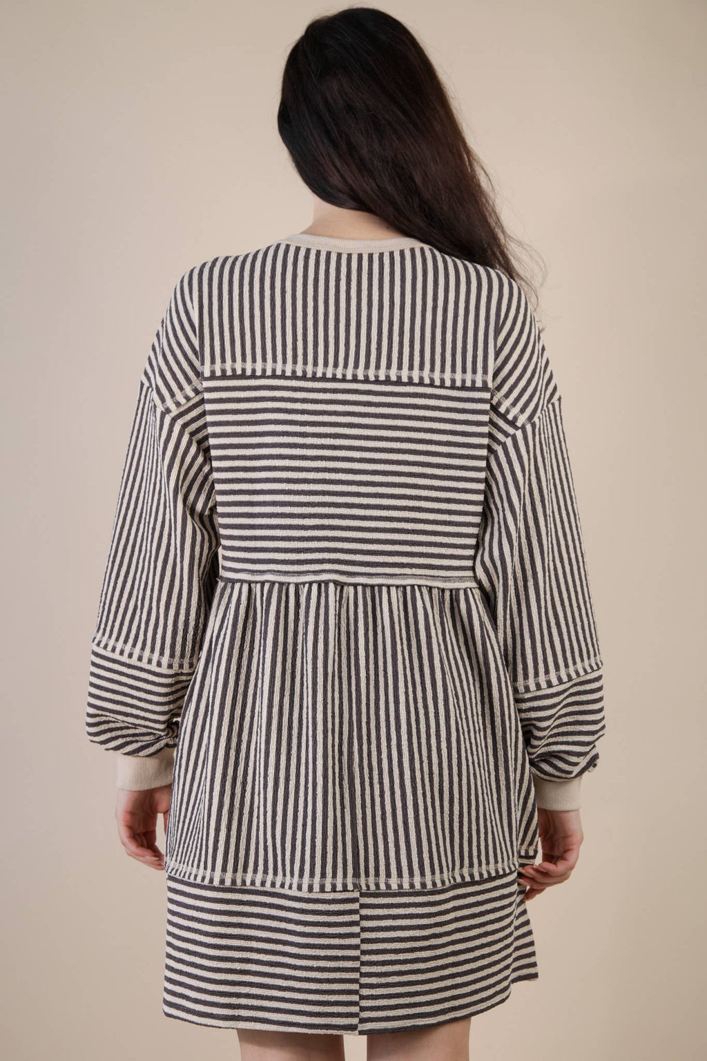 ND31917-Oversized Striped Casual Knit Mini Dress