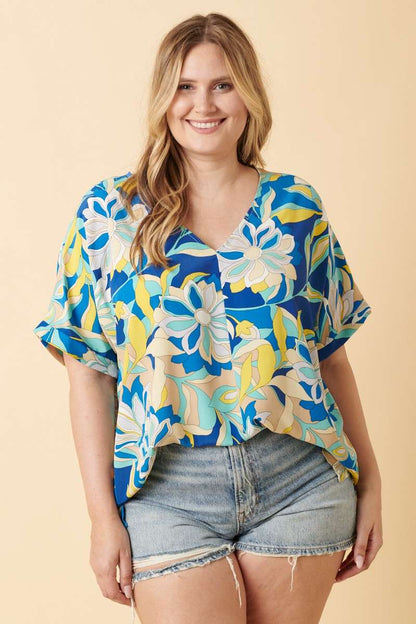T10053PLG-PLUS LARGE FLOWER PRINT DOLMAN TOP