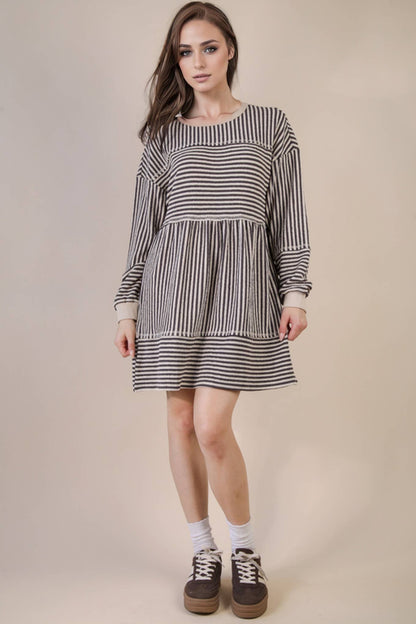 ND31917-Oversized Striped Casual Knit Mini Dress