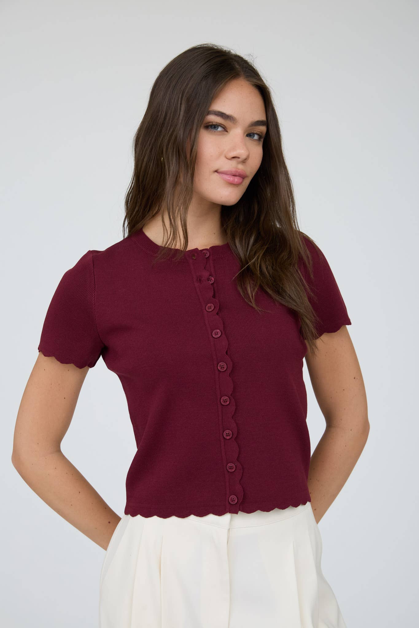 SCALLOPED SHORT SLEEVE BUTTON DOWN KNIT CARDIGAN