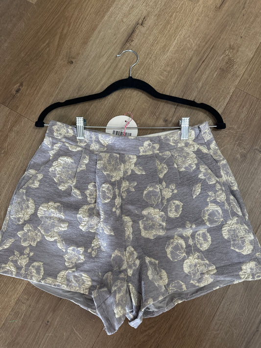 FLATTER ME SHORT