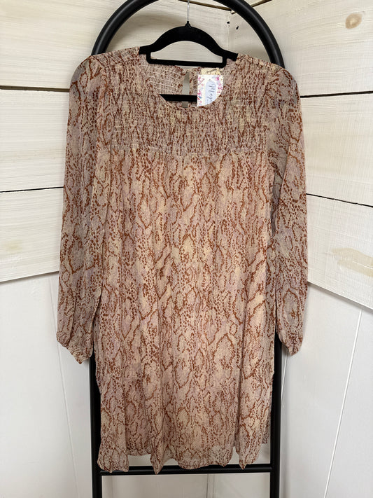 RUFFLE TRIMMED PUFF SLEEVE DRESS