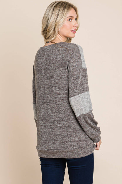 ETK-8626-PL Plus Size Color Block Casual Top