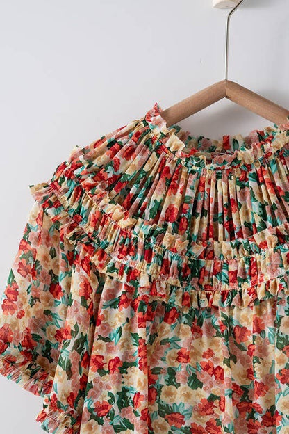 Aurora of Ruffle Short Sleeve Blouse: CORAL/GREEN / S-M-L(2-2-2)
