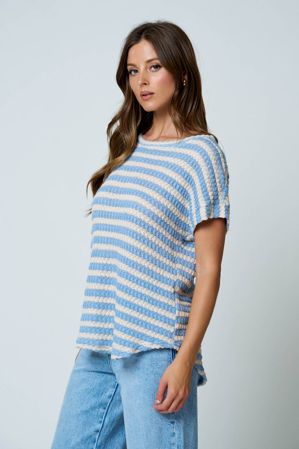 TEXTURED STRIPE ROUND NECK DOLMAN SLEEVE KNIT TOP