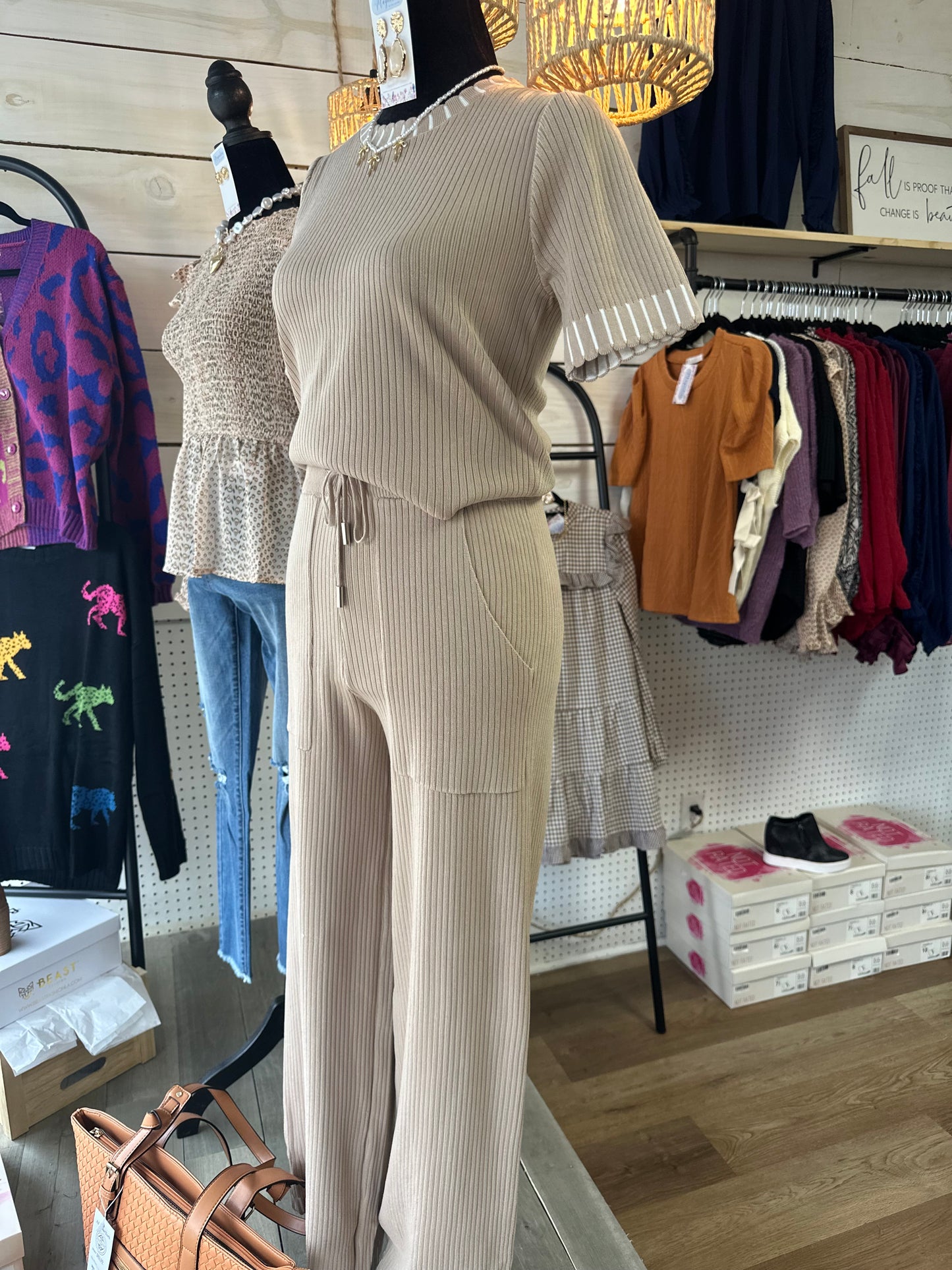 ONE SIZE SWEATER SET