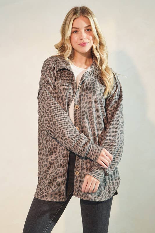 ET7425-14 BASIC COLLAR ANIMAL URBAN RIB BUTTON DOWN TOP: TAUPE / 2-2-2 (S-M-L)