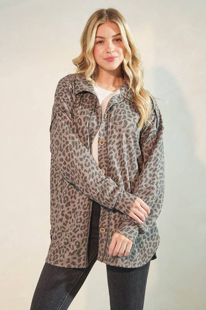 ET7425-14 BASIC COLLAR ANIMAL URBAN RIB BUTTON DOWN TOP: TAUPE / 2-2-2 (S-M-L)