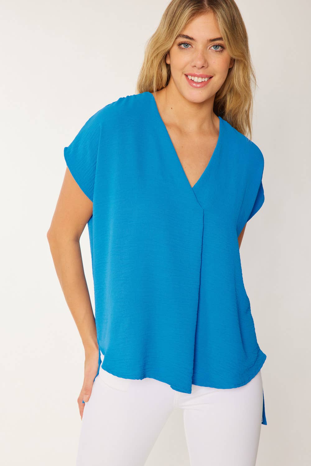 ST3611-PLUS - SOLID V NECK RELAXED FIT SHORT SLEEVE TOP