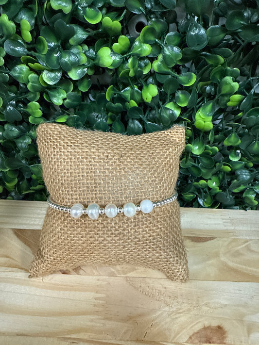 METAL BEADED PEARL BRACELET