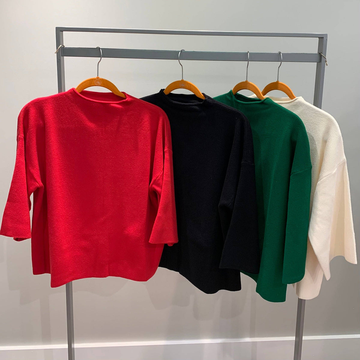 MBT-4095 Mock Neck 3/4 Wide Sleeve Sweater Top Black