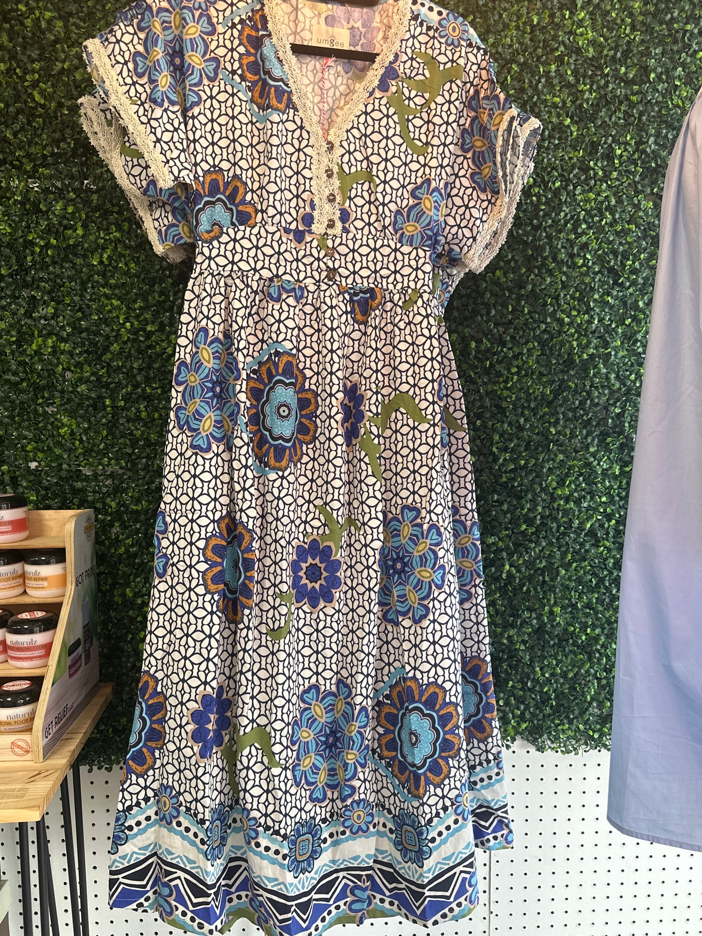 OH MY DAISY MAXI DRESS