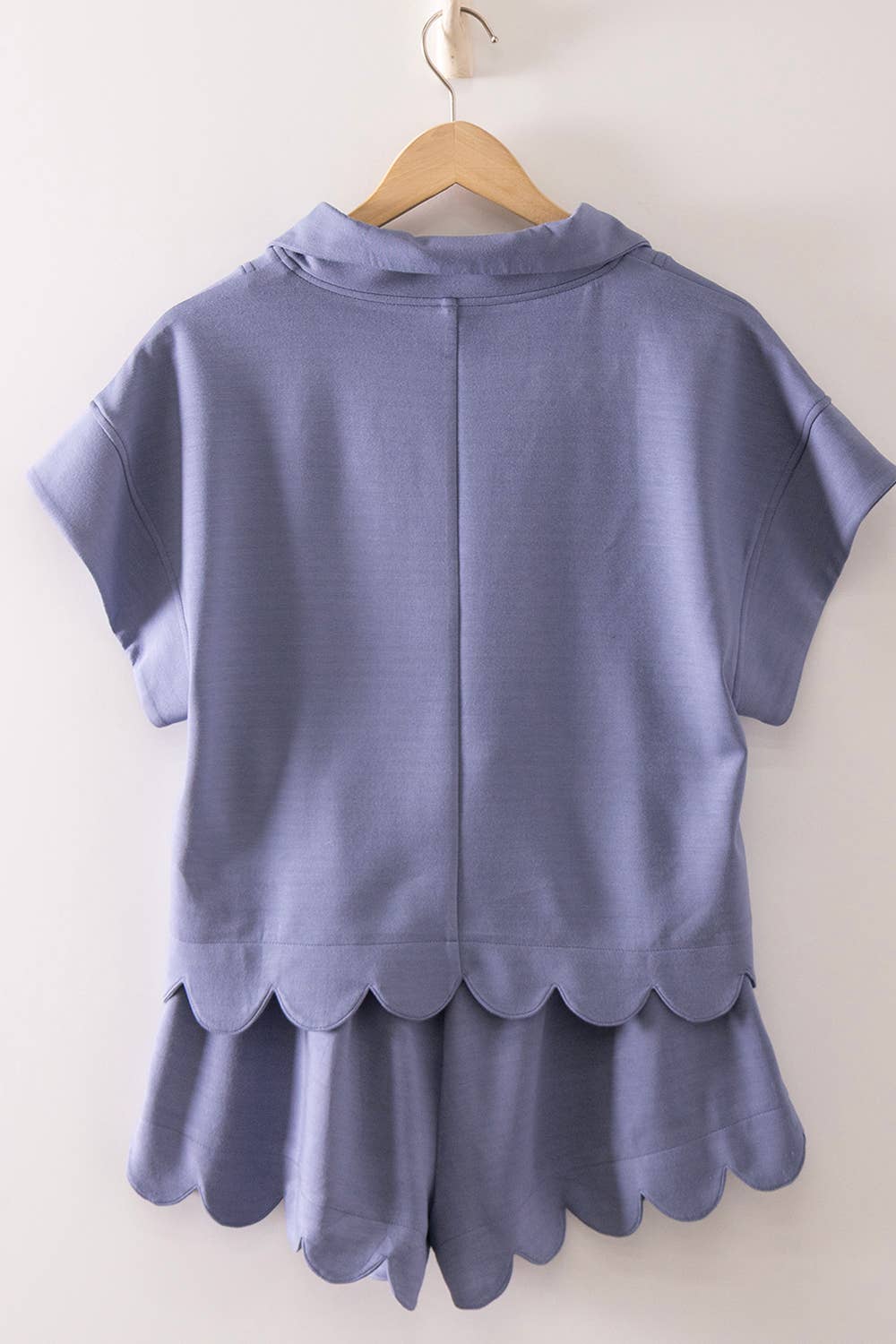 Half-Zip Scallop Active Shorts Set