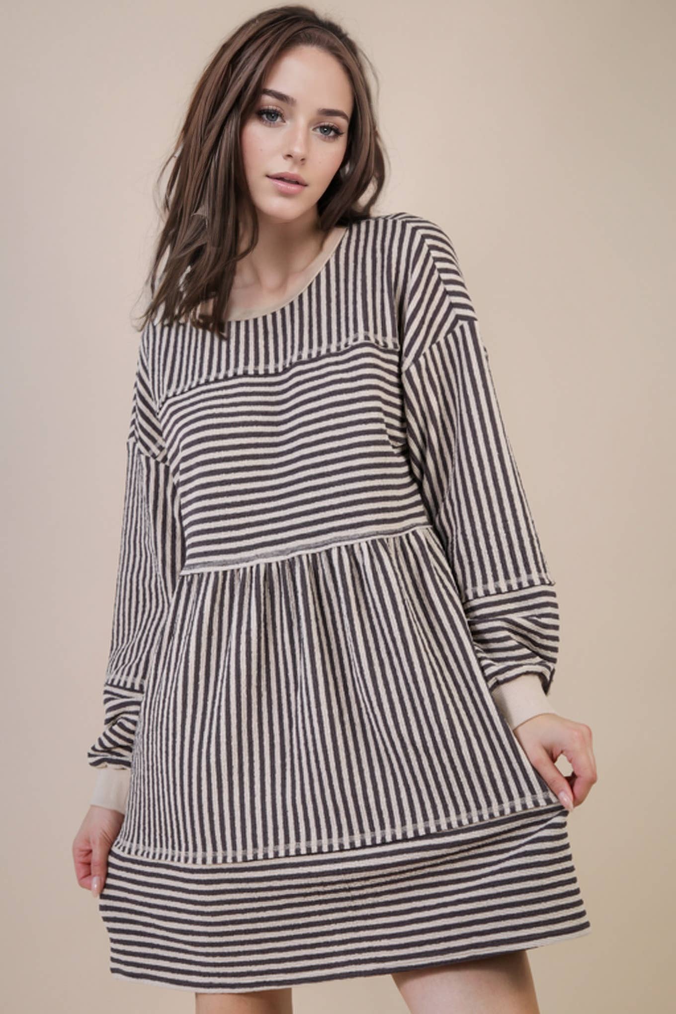 ND31917-Oversized Striped Casual Knit Mini Dress