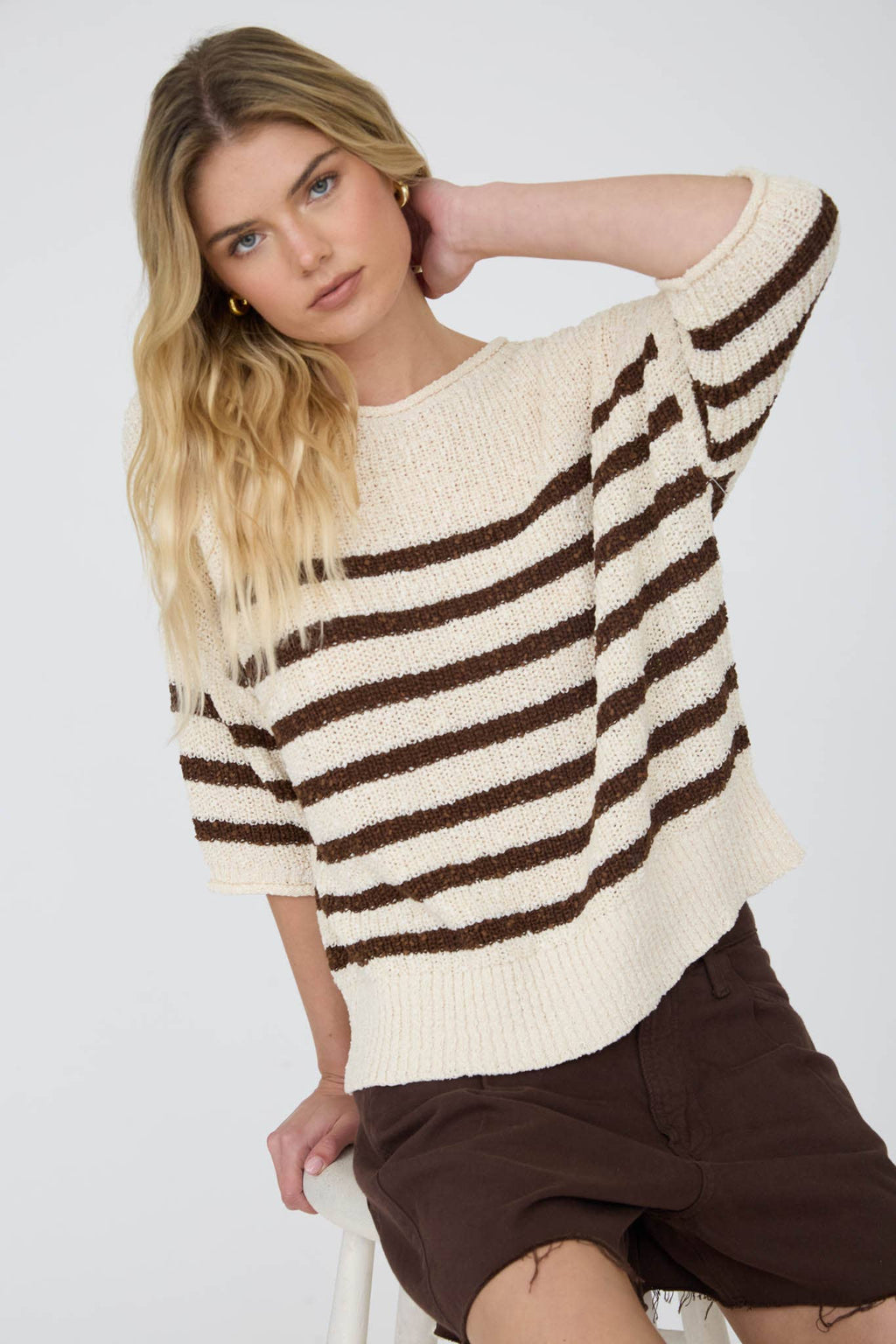 STRIPE TEXTURED KNIT HALF SLEEVE KNIT SWEATER