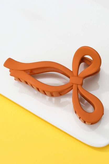 MATTE BOW HAIR CLAW CLIPS