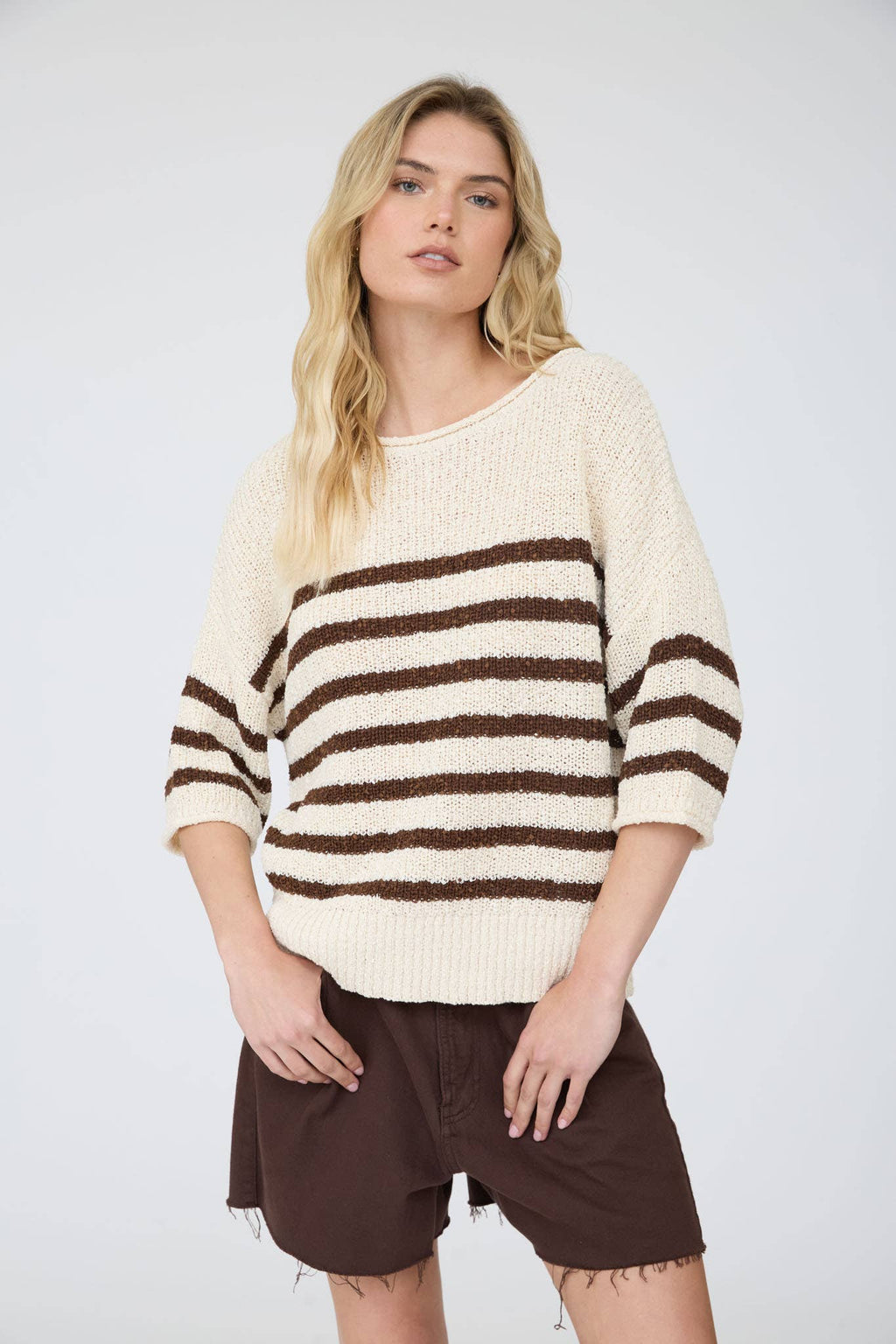 STRIPE TEXTURED KNIT HALF SLEEVE KNIT SWEATER