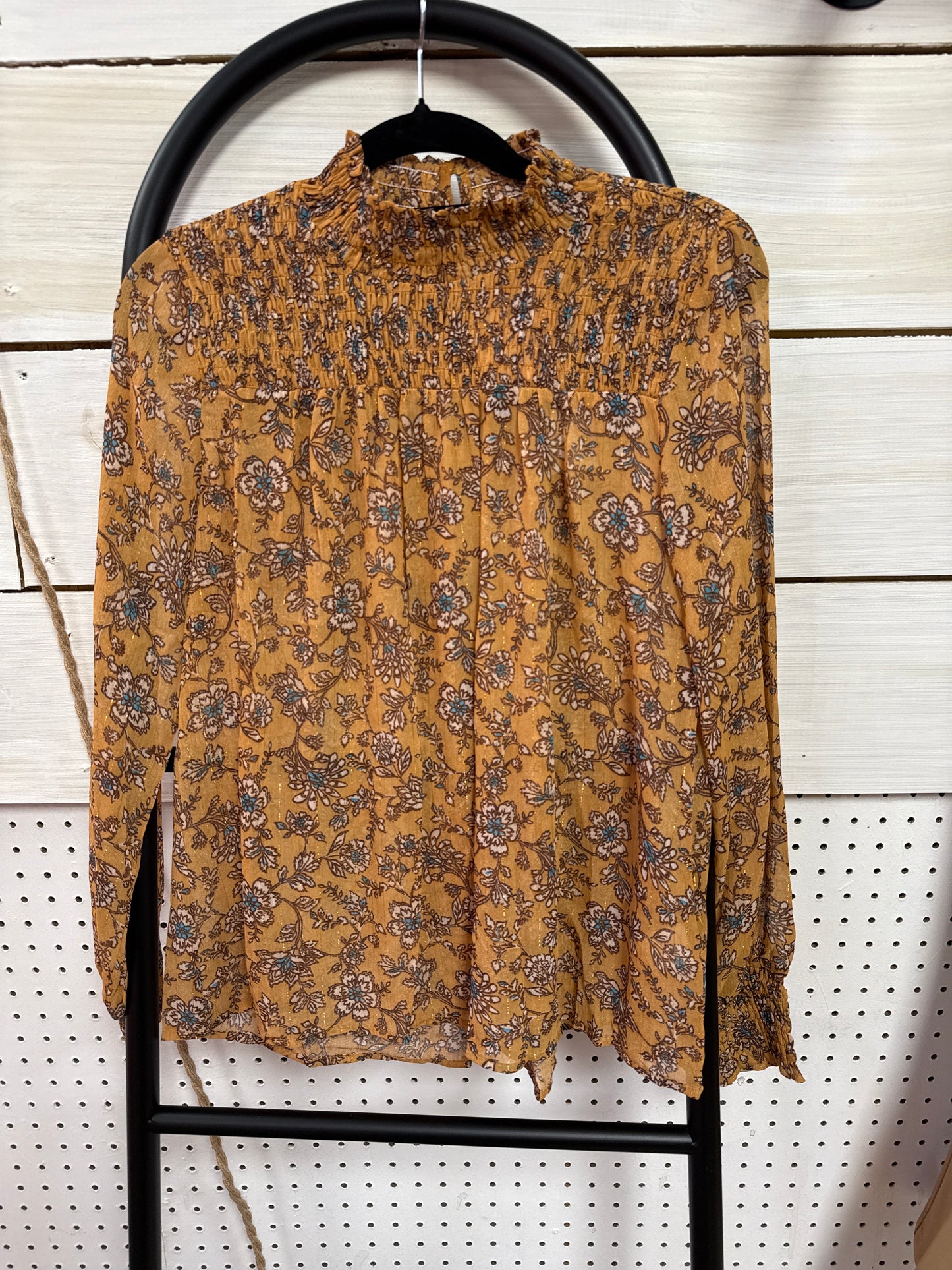 SMOCKED CHIFFON BLOUSE