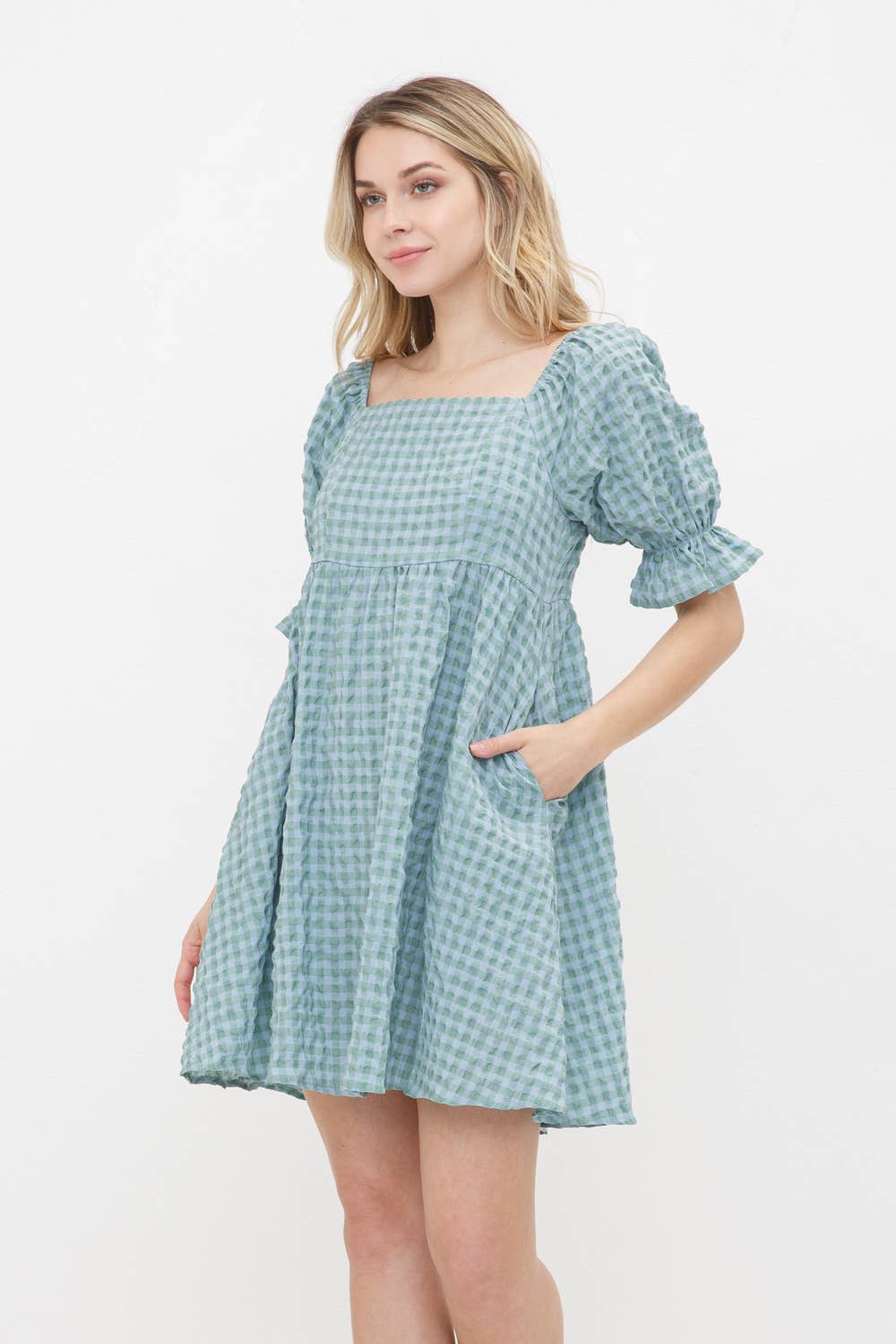 GINGHAM SQUARE NECK  PUFF SLEEVE DRESS WITH POCKET: GREEN/BLUE / S-M-L(2-2-2)