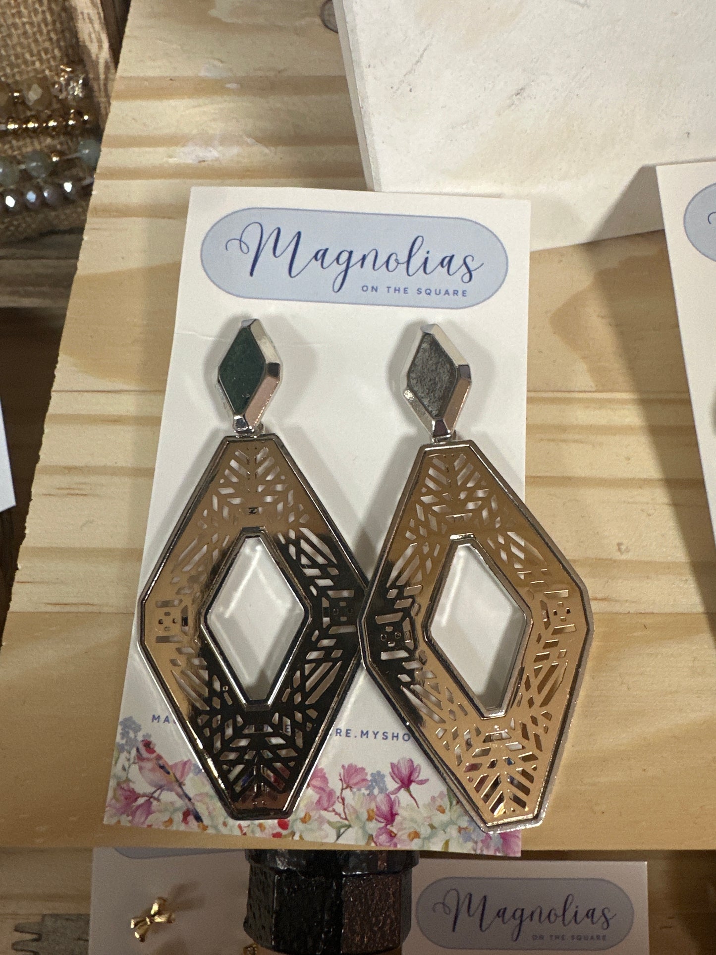 SWEET LOVELY EARRINGS