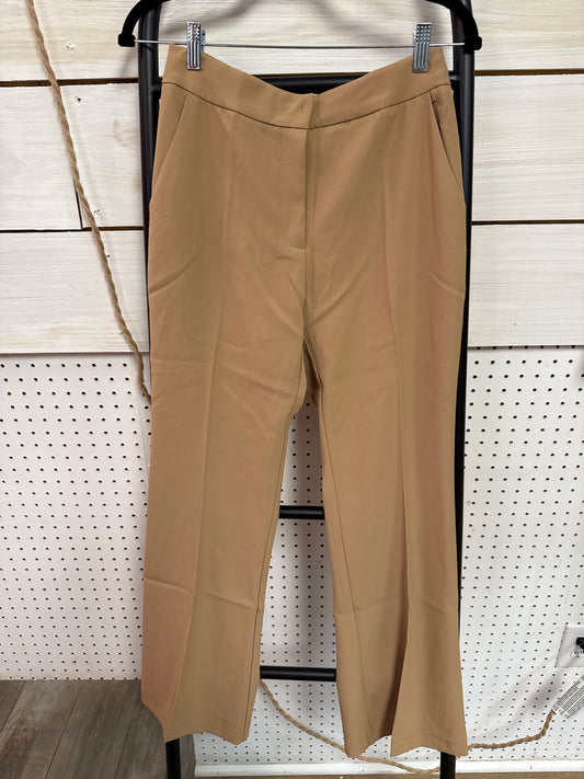 FLATTERED BOTTOM TROUSERS