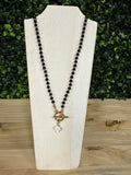 GLASS BEAD CLOVER NECKLACE