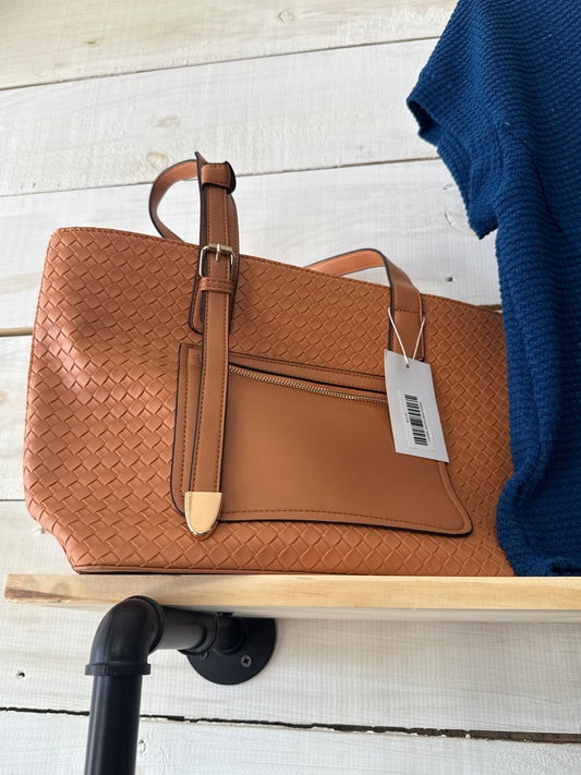 CAMEL SHOULDER PURSE