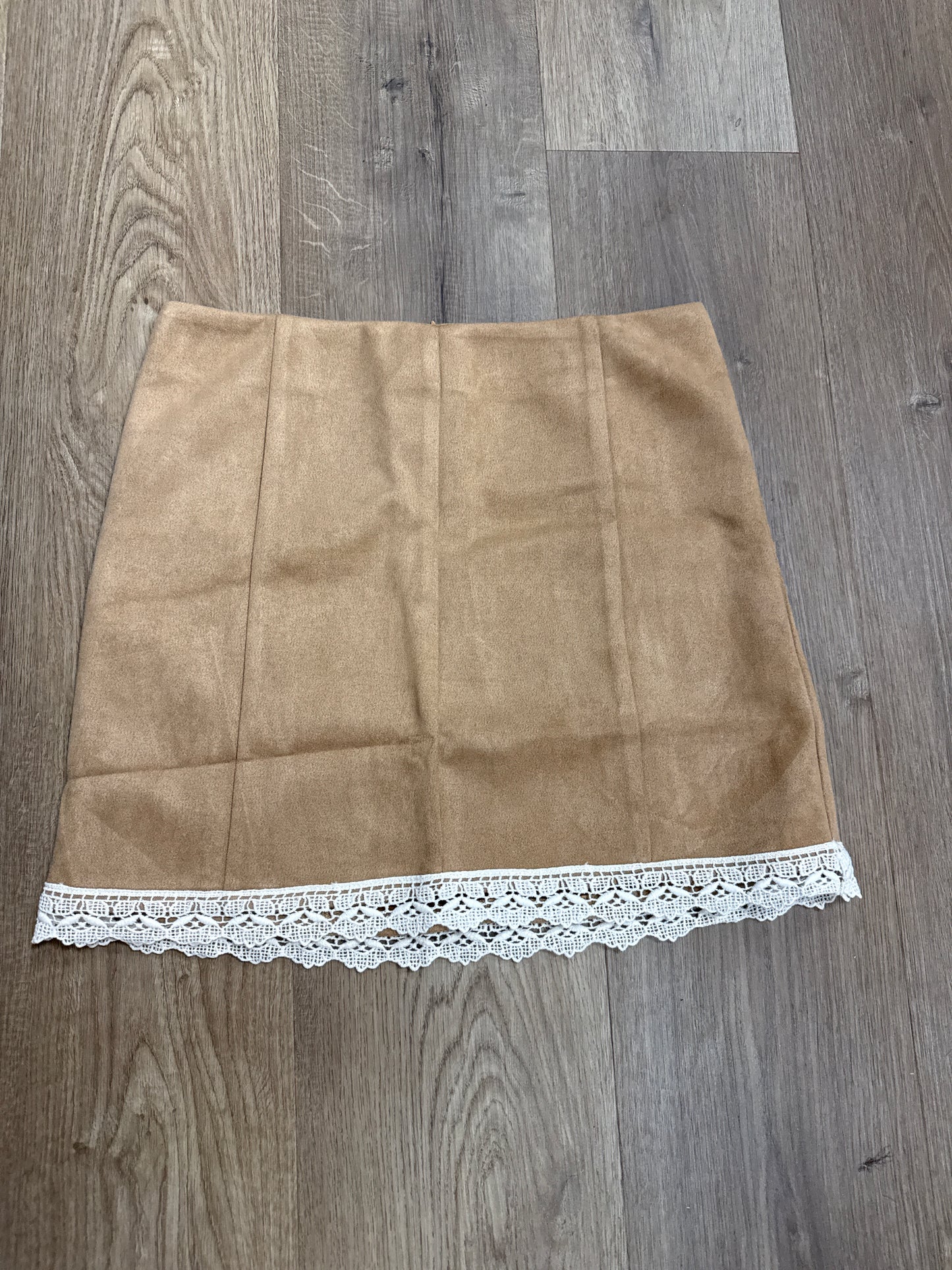 CROCHET TRIMMED SUEDE SKIRT