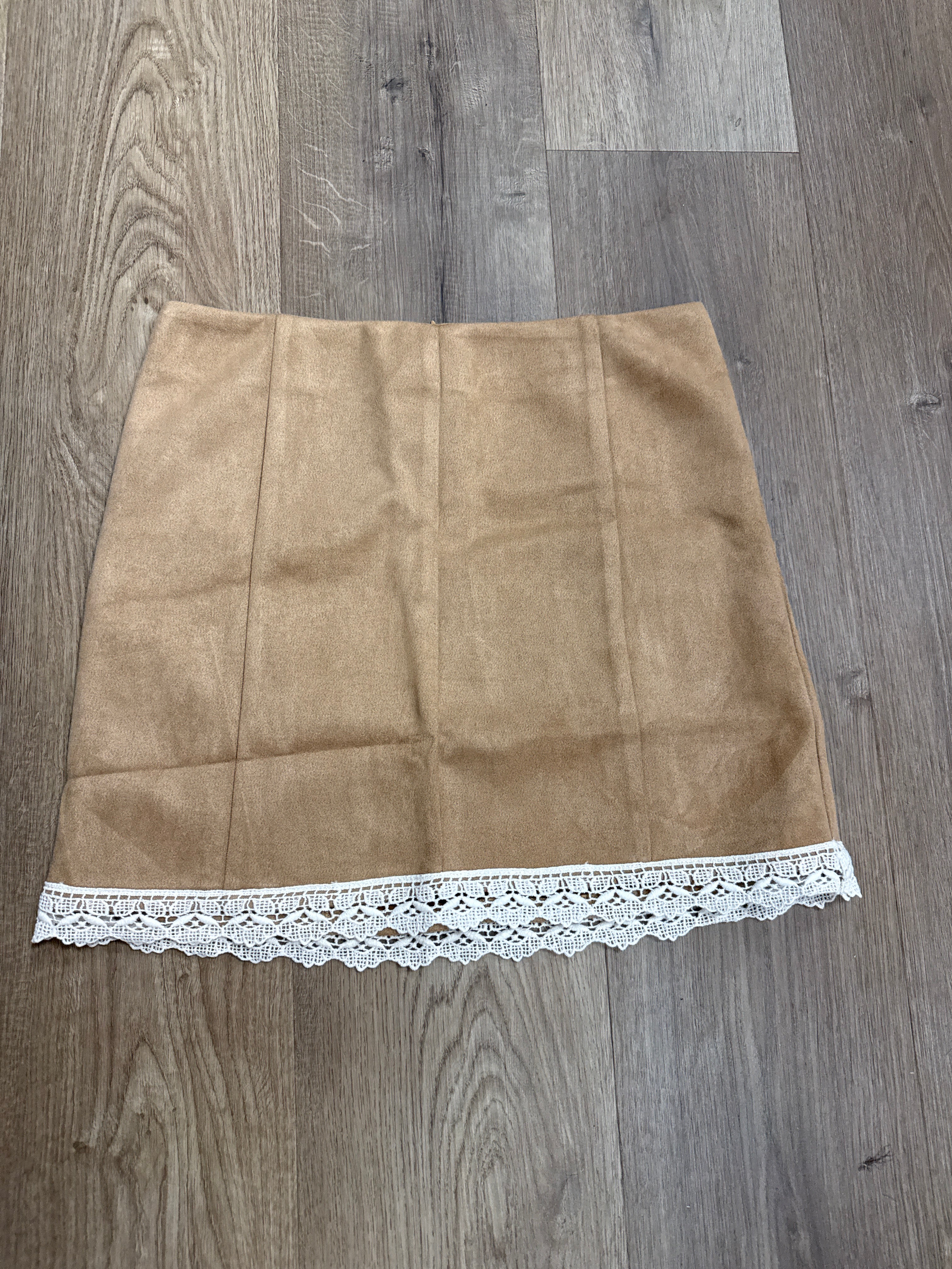 CROCHET TRIMMED SUEDE SKIRT