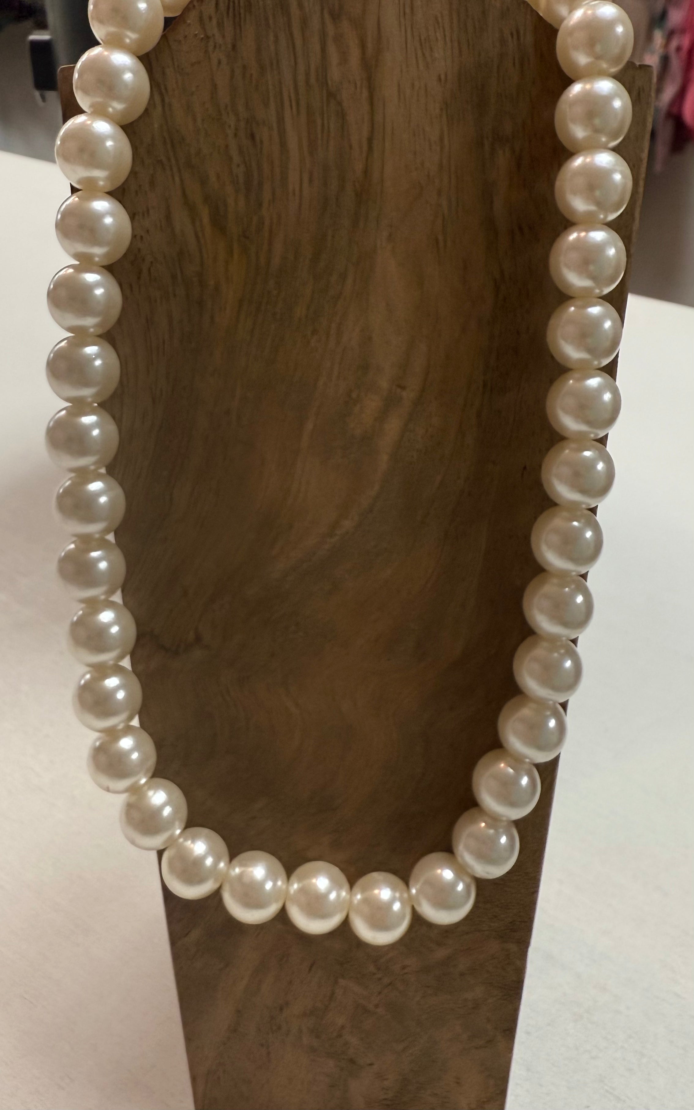 Pearls That Show