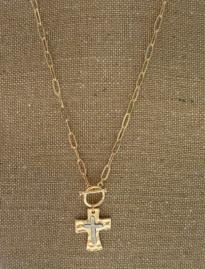 link cross necklace