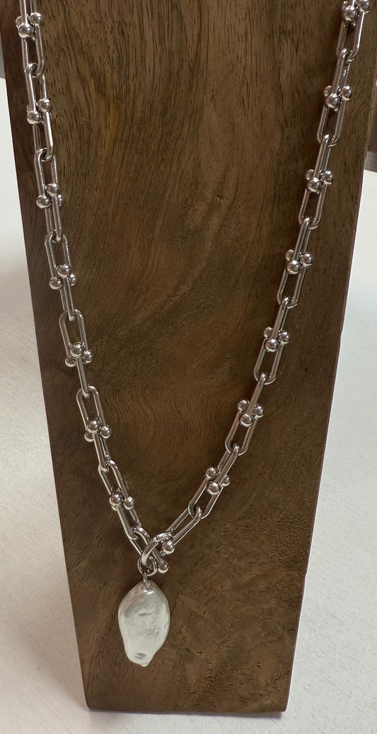 flat pearl link necklace