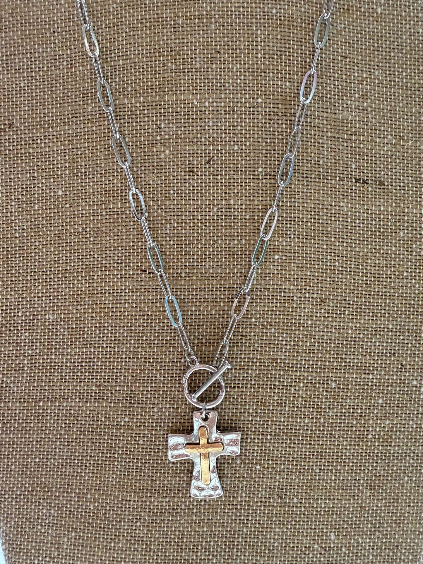 link cross necklace