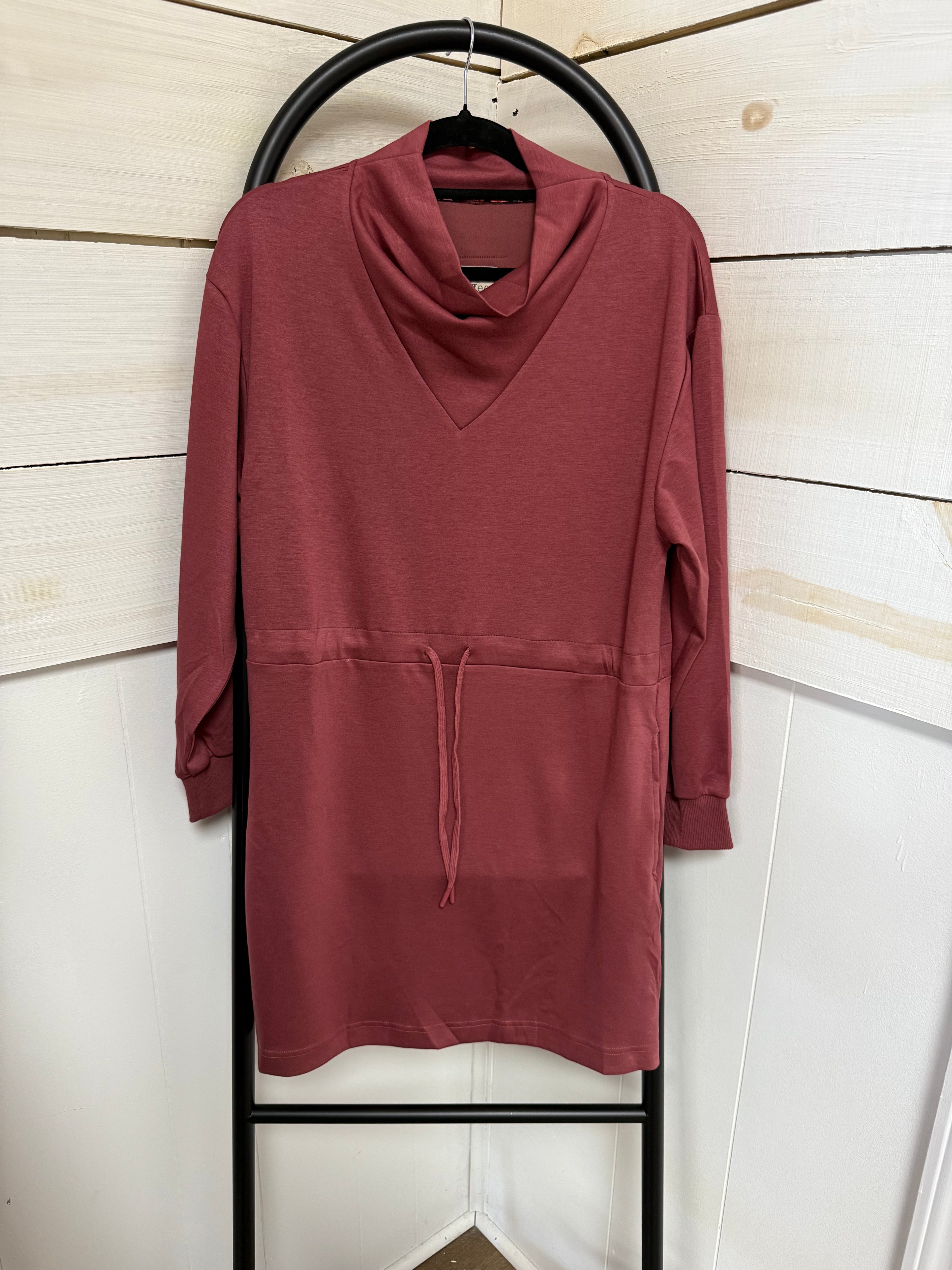 ON THE MOVE DRESS