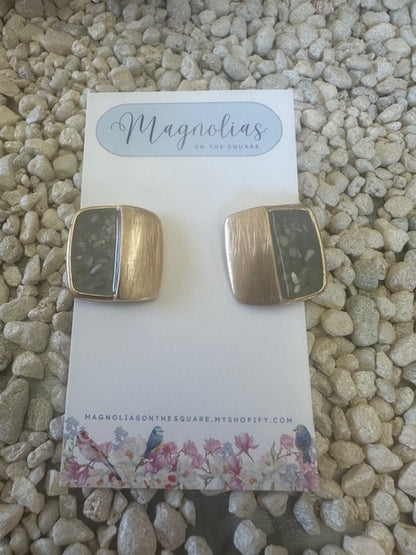 SPARKLE STONE STUDS