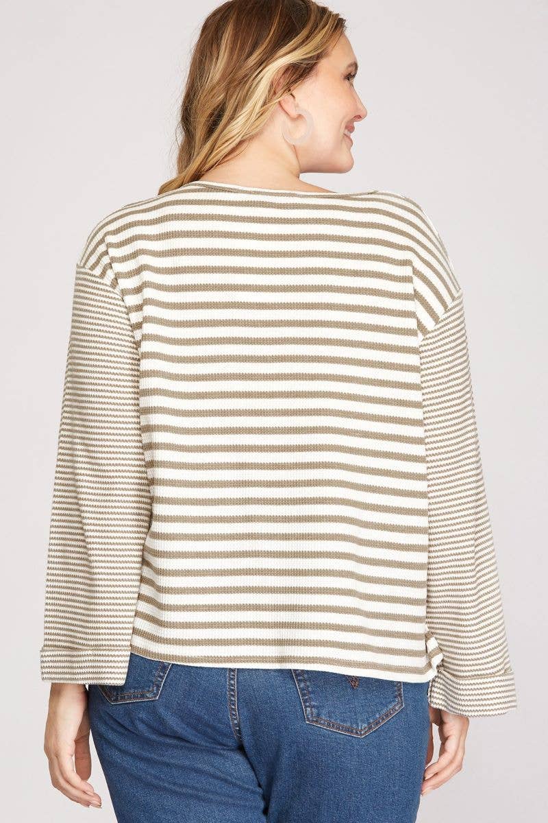 MOCHA STRIPE LONG WIDE SLEEVES PLUS SIZE KNIT TOP S10PSY341