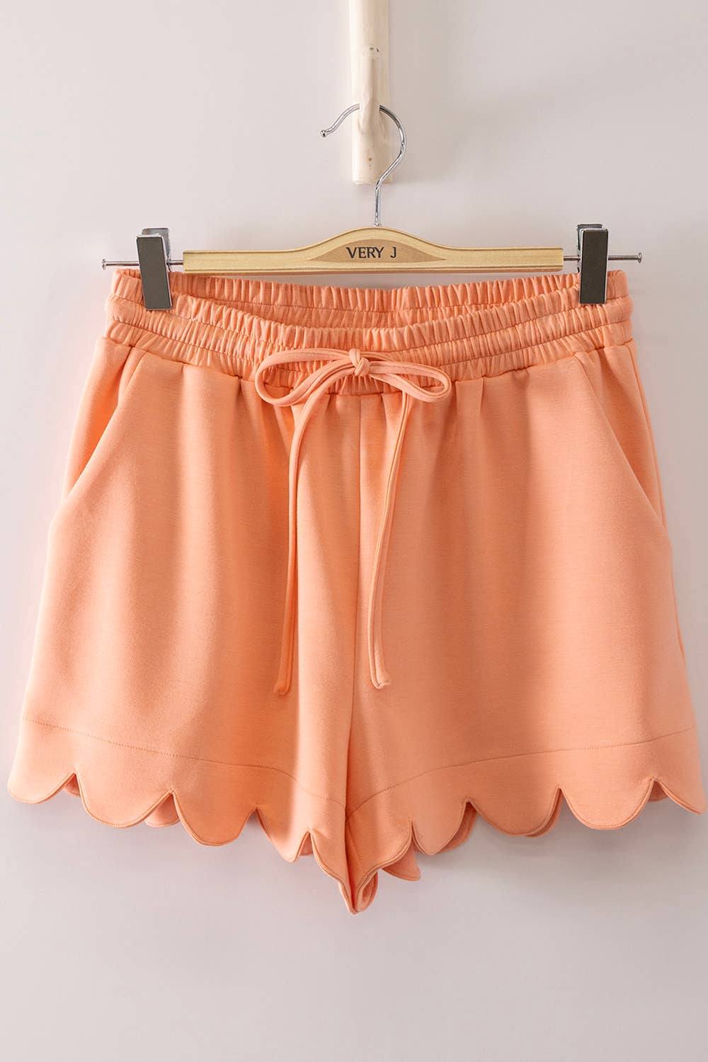 Half-Zip Scallop Active Shorts Set