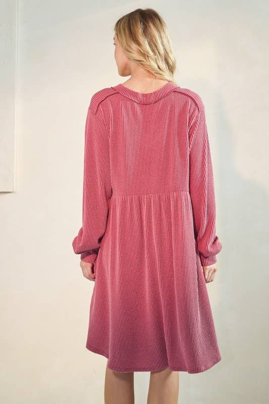 ED6869-10 LONG PUFF SLEEVE SOLID URBAN RIB BABY DOLL DRESS
: CHARCOAL / 2-2-2 (1X-2X-3X)
